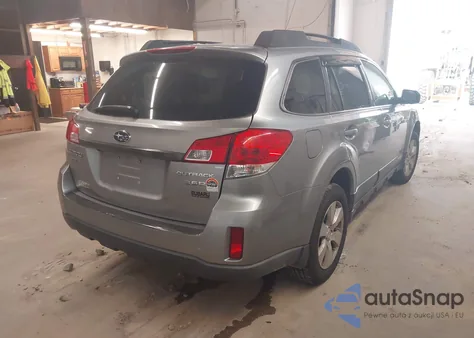 2011 Subaru Outback 3.6R Premium из США, поврежденный, VIN 4S4BRDGC6B2384777